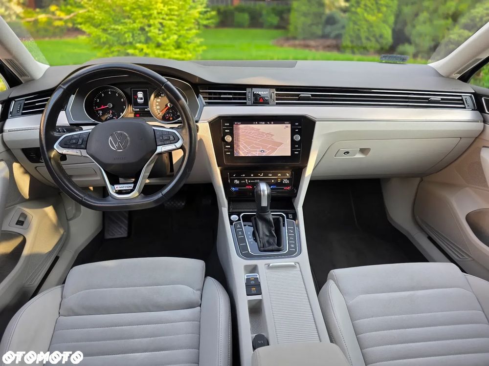 Volkswagen Passat 2.0 TSI 4Mot Elegance DSG - 17