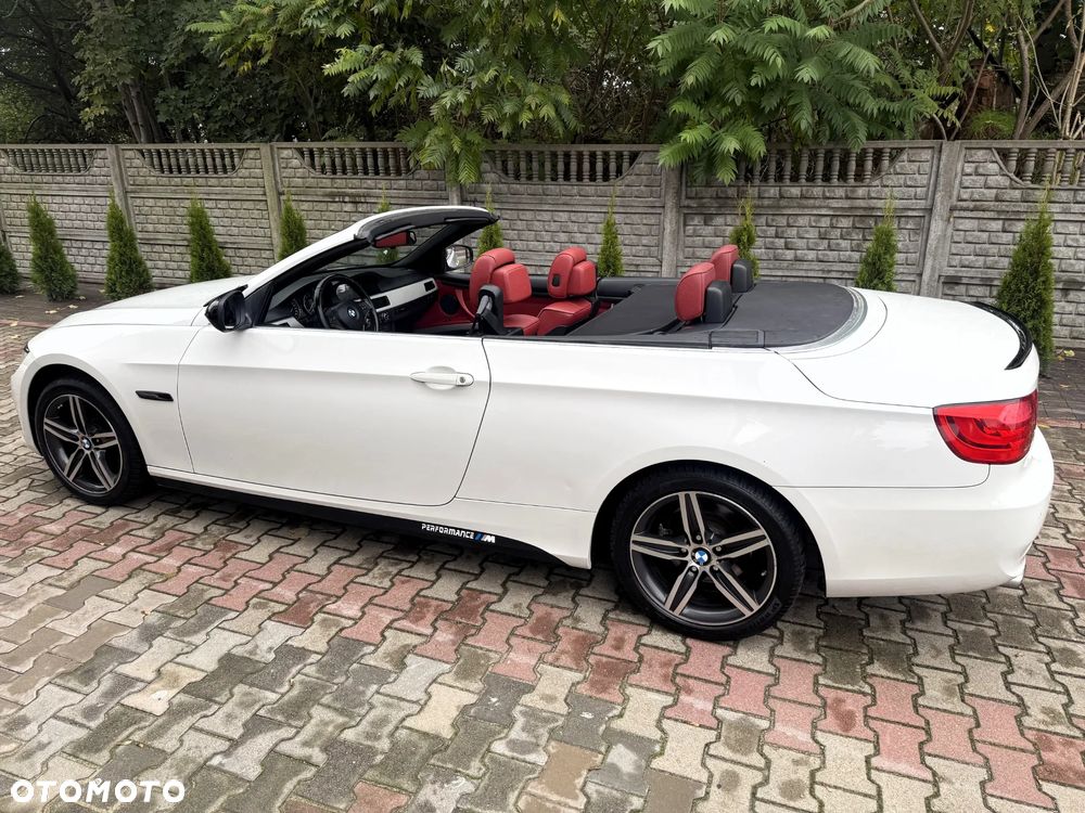 BMW Seria 3 320i Cabrio - 8
