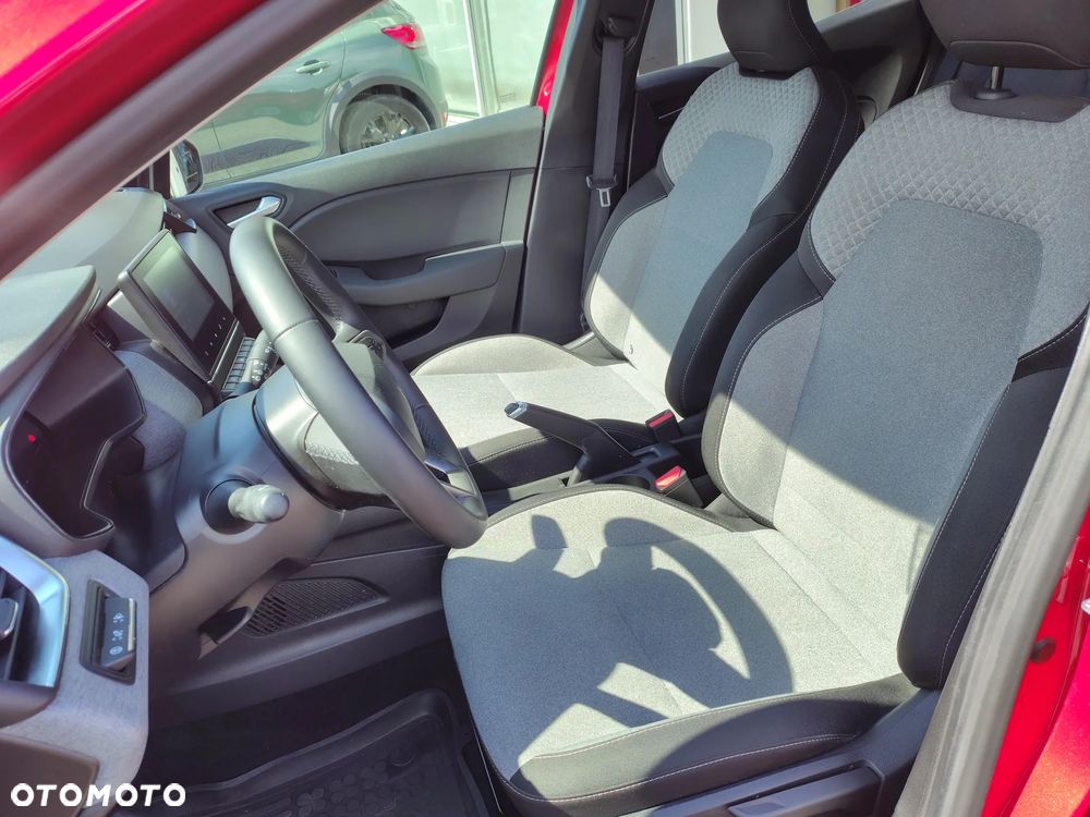 Renault Clio 1.0 TCe Evolution - 10