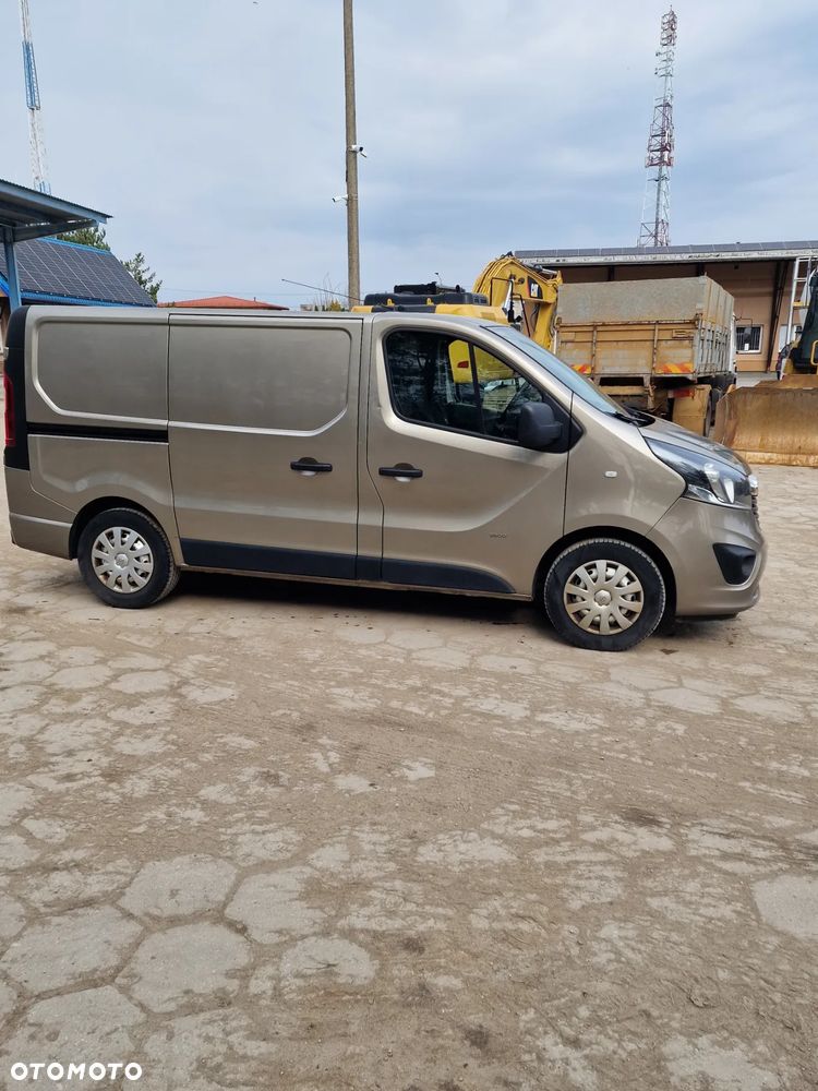 Opel Vivaro - 3