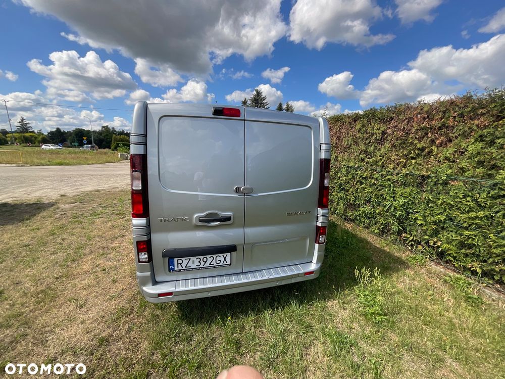 Renault trafic - 5