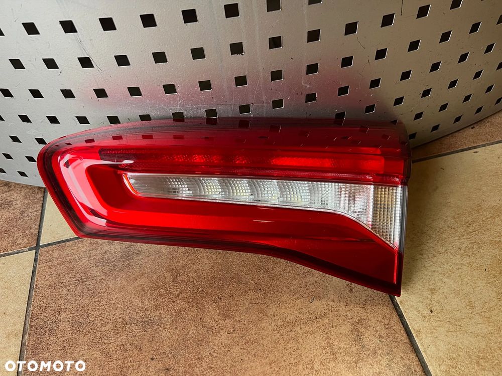 LAMPA TYŁ TYLNA PRAWA W KLAPĘ LED HIGH FORD FOCUS MK4 KOMBI JX7B-13A602-ED - 2
