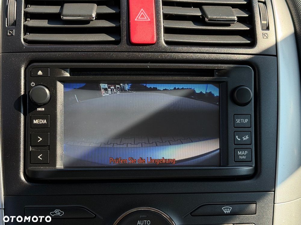 Toyota Auris 1.8 HSD Luna - 34