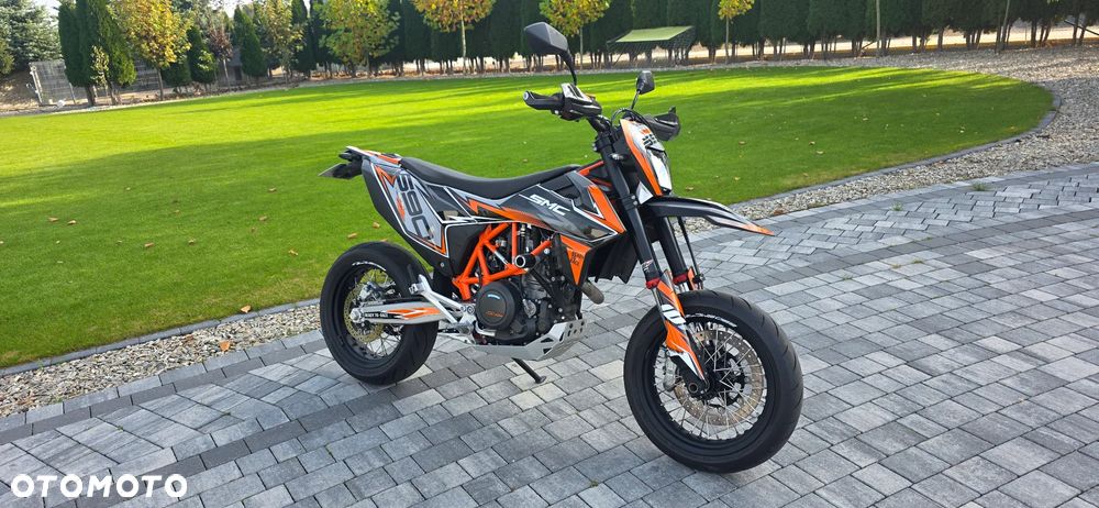KTM SMC 690