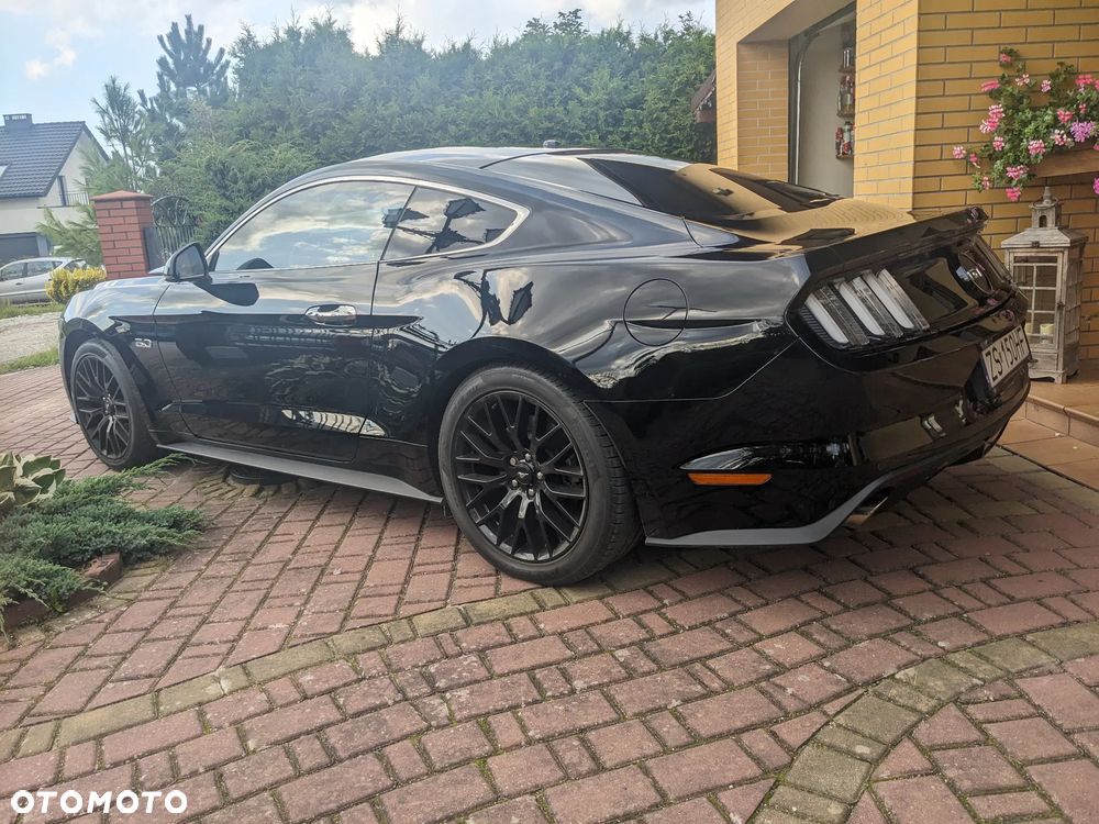 Ford Mustang 5.0 V8 Black Edition - 25