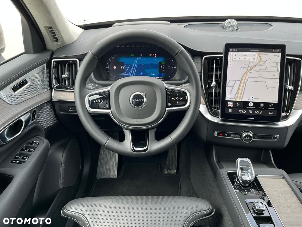 Volvo XC 90 - 11