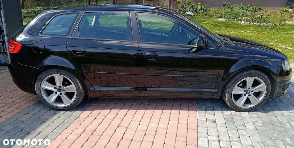 Audi A3 Sportback - 5