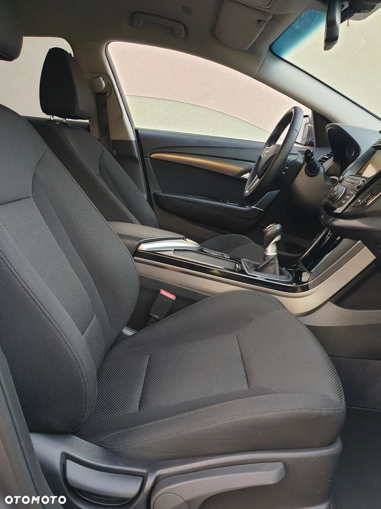 Hyundai i40 2.0 Premium - 28