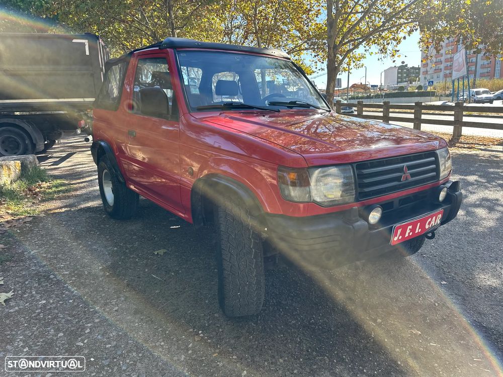 Mitsubishi Pajero - 11