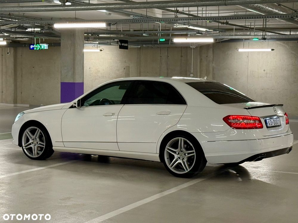 Mercedes-Benz Klasa E 220 CDI 7G-TRONIC Avantgarde - 12