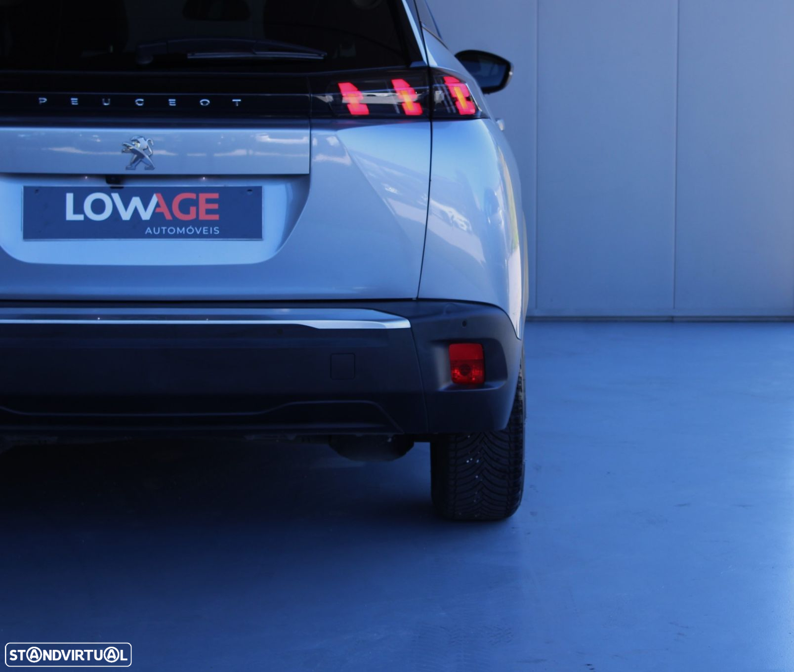Peugeot e-2008 50 kWh Allure - 13