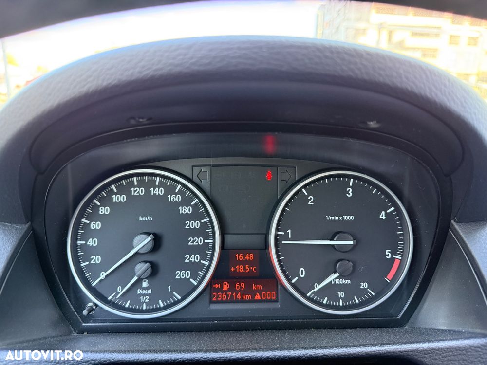 BMW X1 sDrive20d - 4