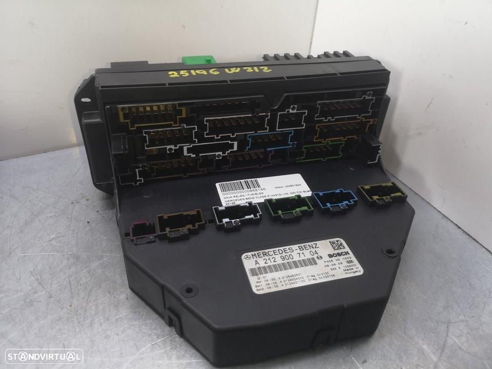 CAIXA DE RELES FUSÍVEIS MERCEDES-BENZ CLASE E BM 212 LIM. - 1