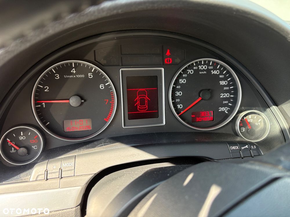 Audi A4 Limousine 2 - 8