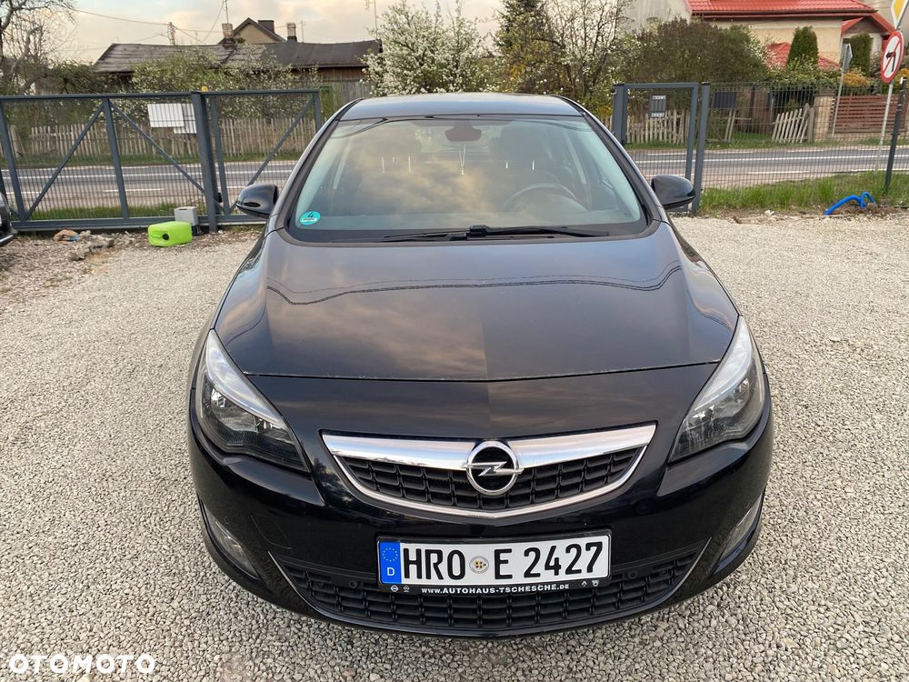 Opel Astra 1.4 Turbo Sport - 2