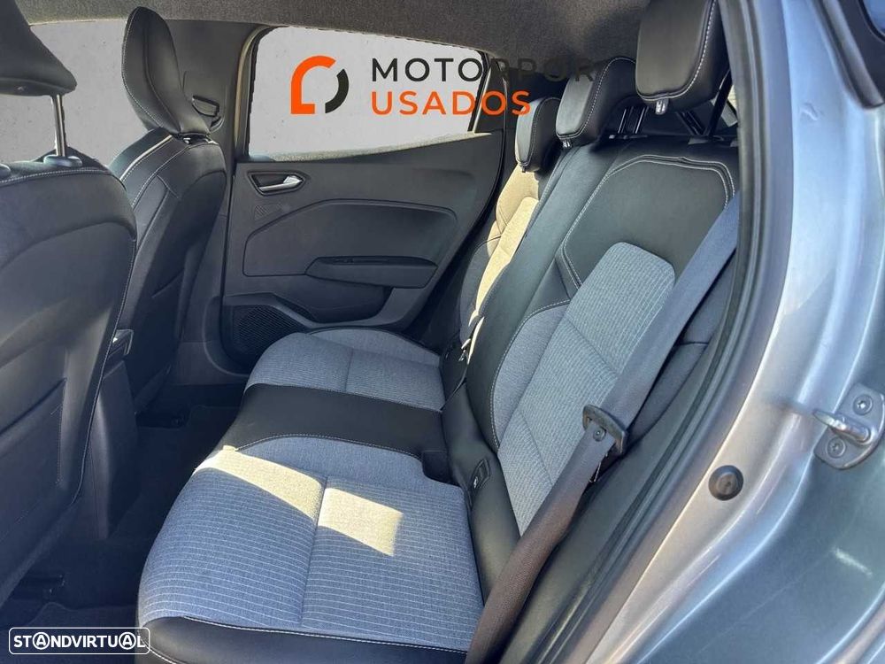 Renault Clio 1.0 TCe Techno Bi-Fuel - 10