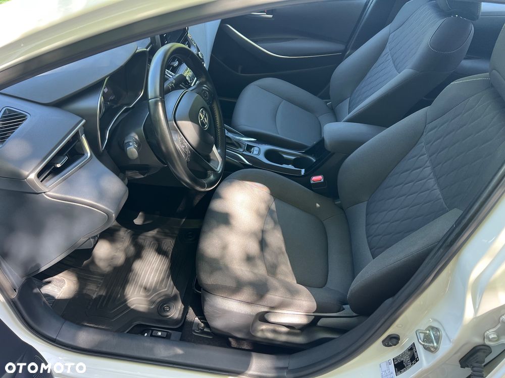 Toyota Corolla 1.8 Hybrid GPF Comfort - 12