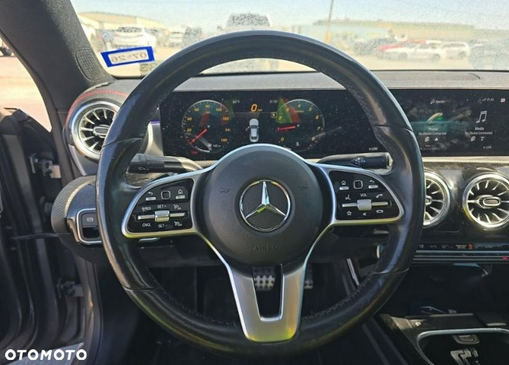 Mercedes-Benz CLA 250 4-Matic AMG Line 7G-DCT - 8