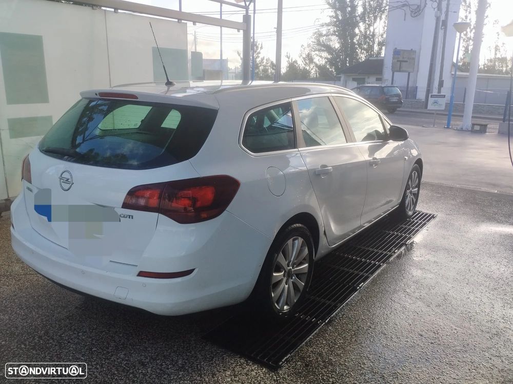 Opel Astra Sports Tourer 1.7 CDTi Executive S/S - 7