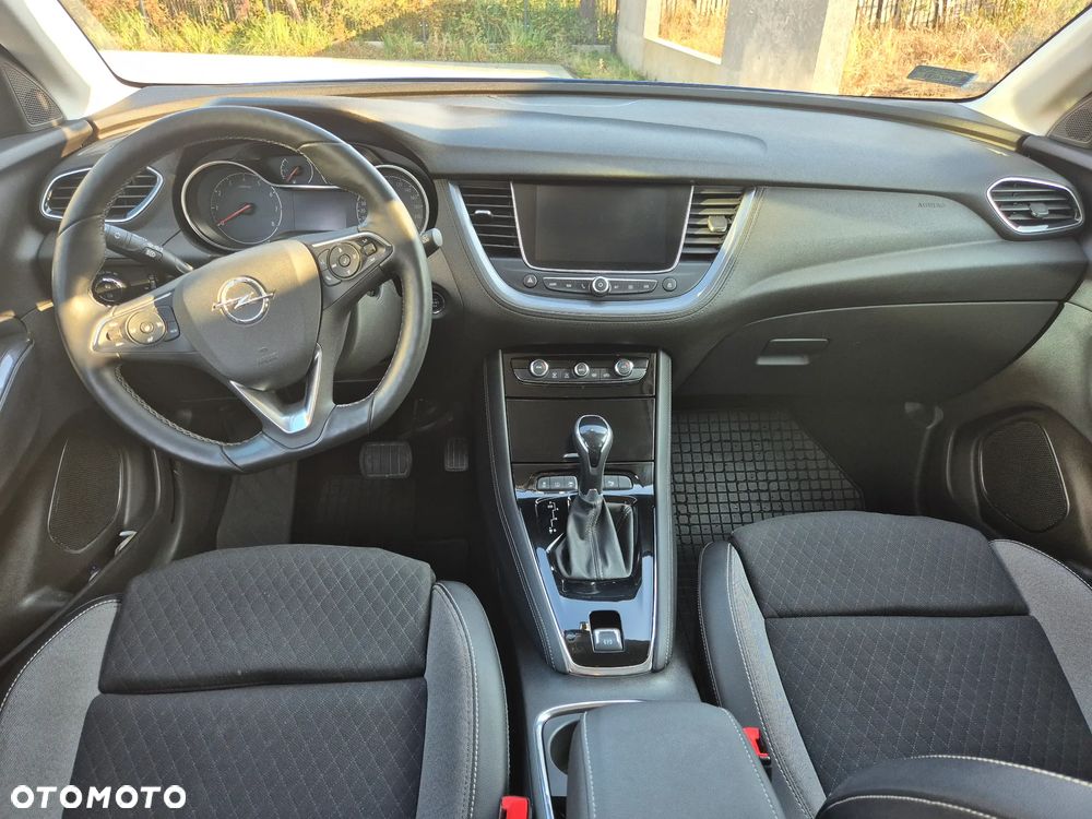 Opel Grandland X 1.6 T Design Line S&S - 14