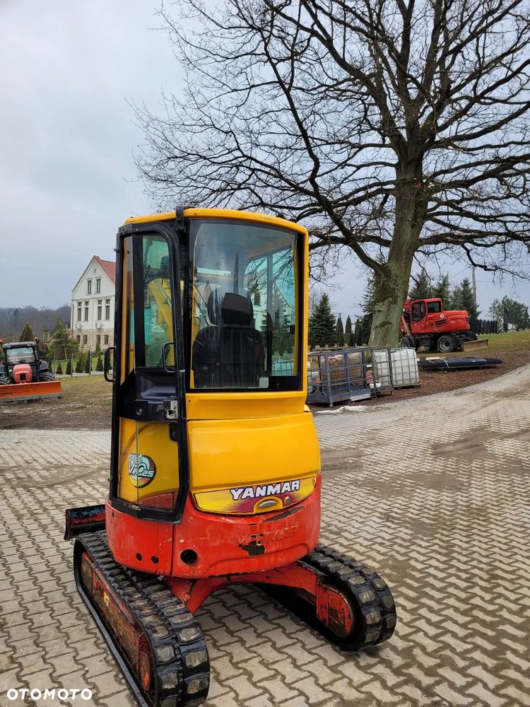 Yanmar - 3