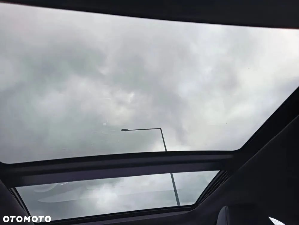 Ford Mondeo 2.0 Hybrid ST-Line X - 10