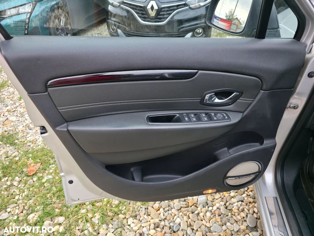Renault Grand Scenic Energy dCi 130 Euro 6 S&S Bose Edition - 19