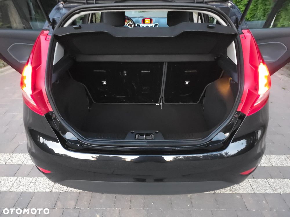 Ford Fiesta 1.25 Titanium - 22