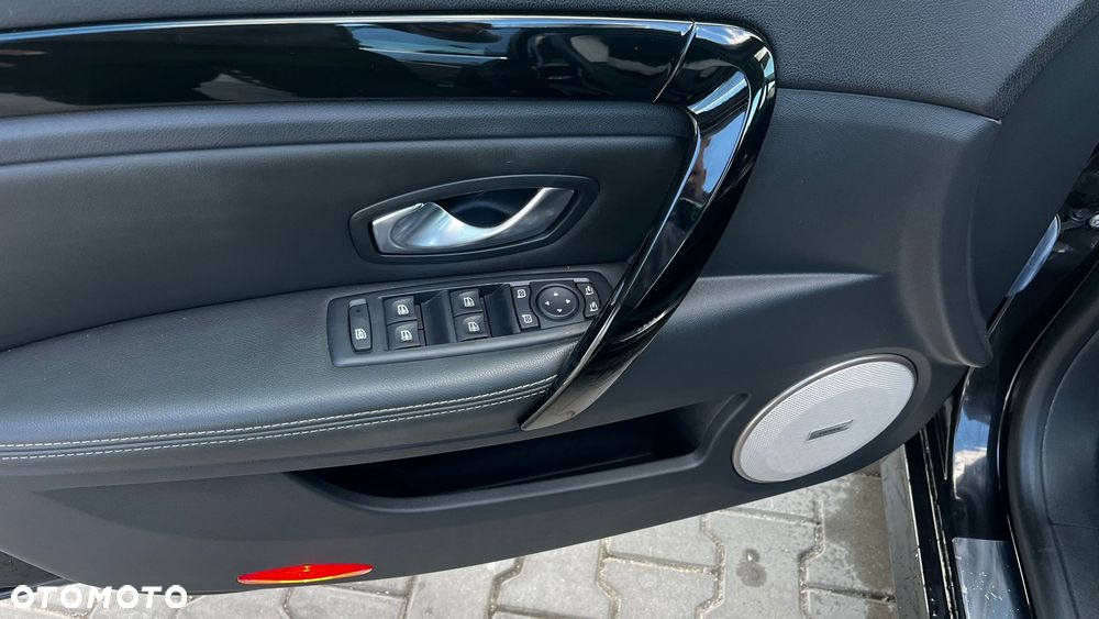 Renault Laguna dCi 150 FAP Start-Stop Bose Edition - 15