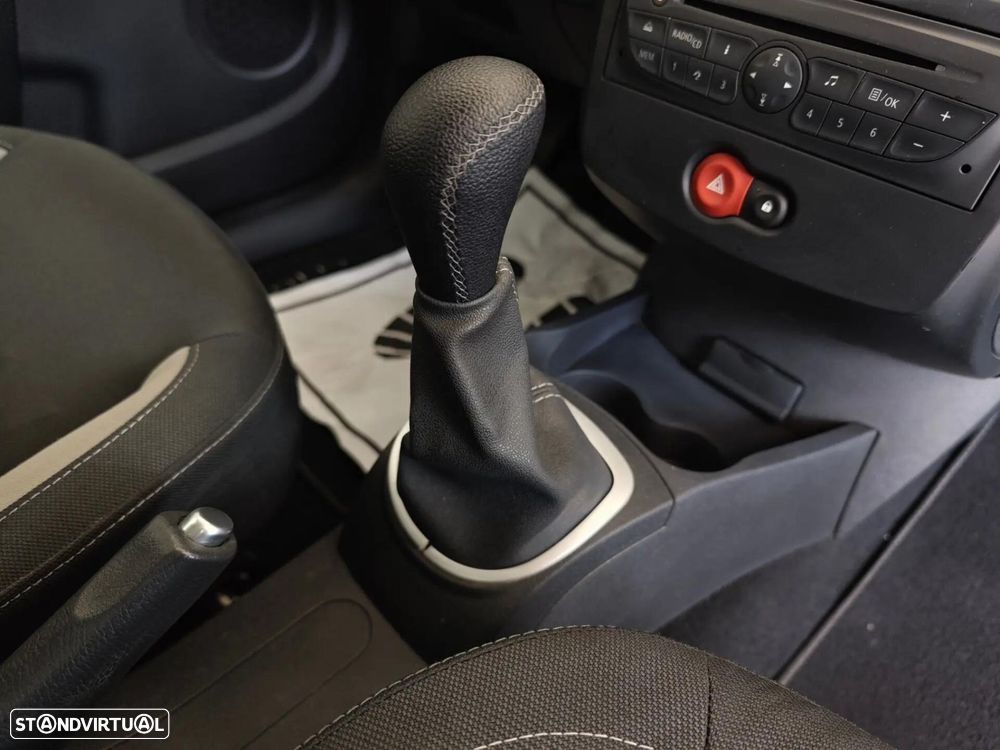 Renault Clio - 44
