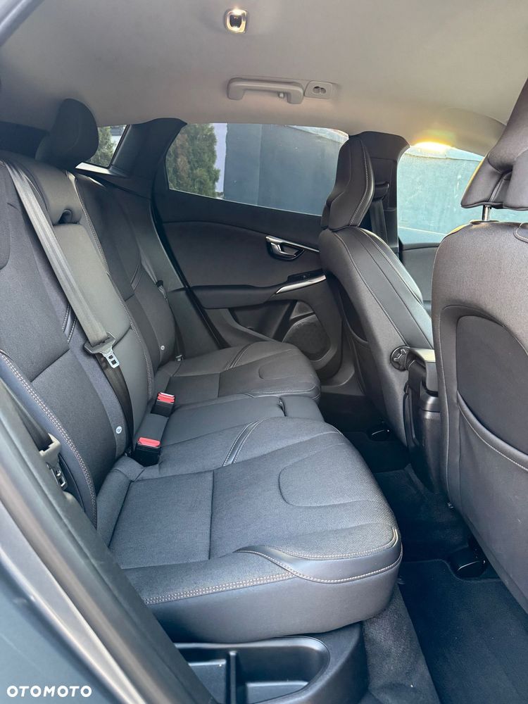 Volvo V40 Cross Country D2 Geartronic Summum - 35