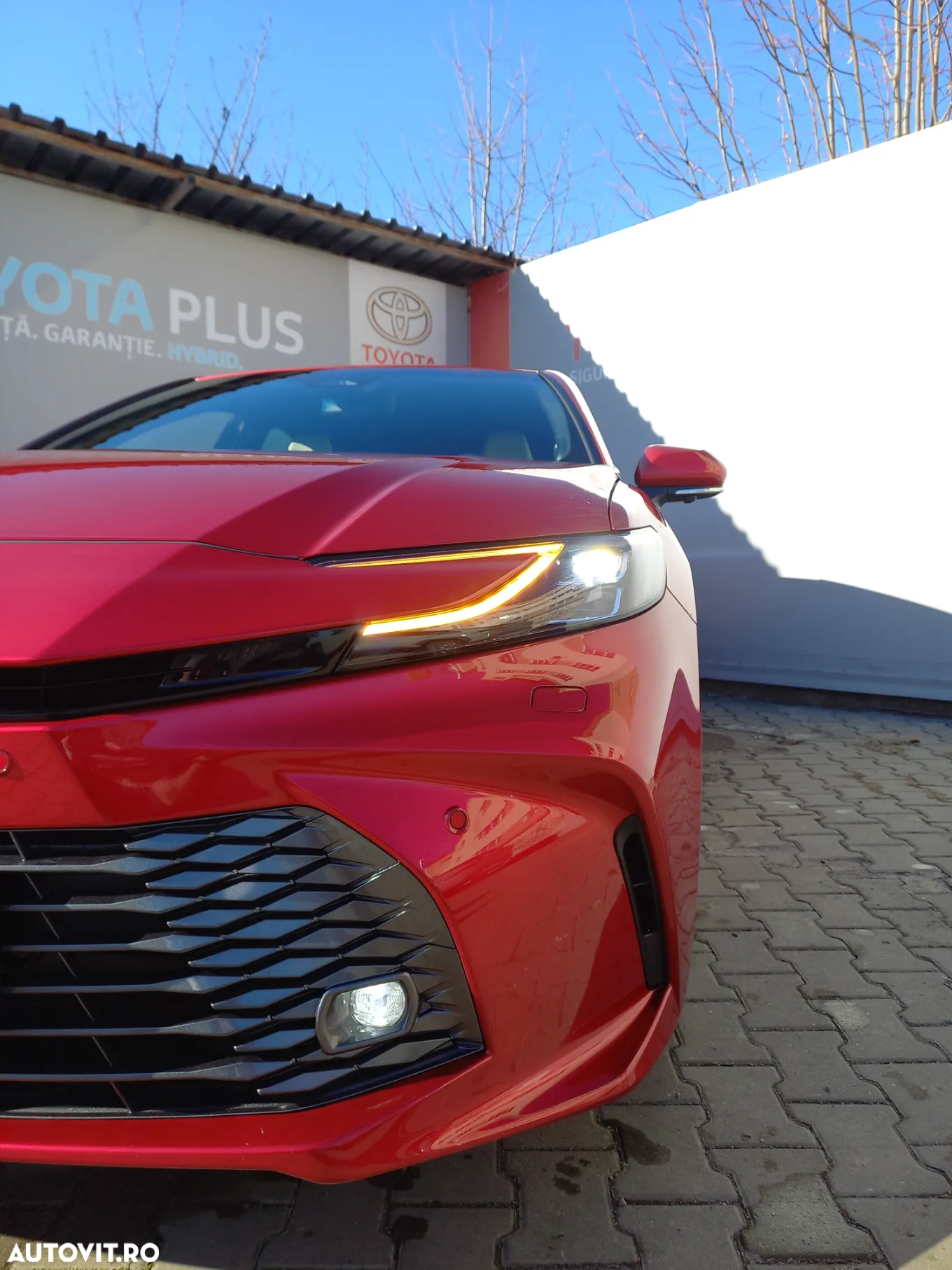 Toyota Camry 2.5 Hybrid Exclusive - 34