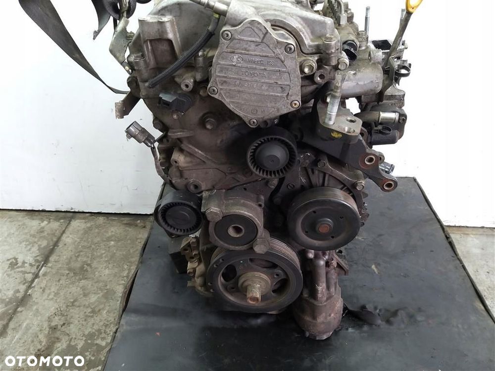 Silnik diesel Toyota Avensis T25 2.2 150KM 2ADVTF RAV  2003-2006R WTRYSKI - 2