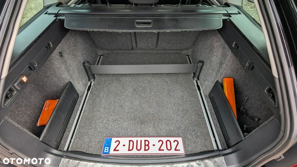 Skoda Superb 1.6 TDI Ambition Greenline - 38
