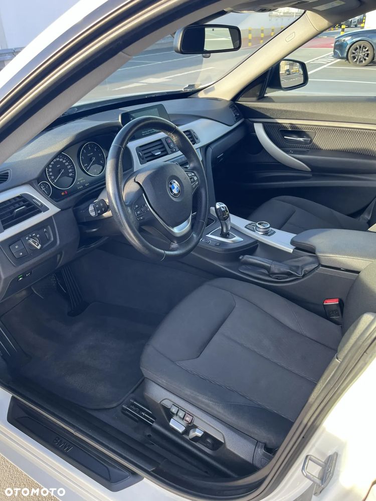 BMW 3GT 318d Advantage - 10