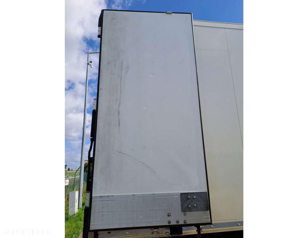 Schmitz Cargobull SKO FP 60 ThermoKing SLXi 300 - 7