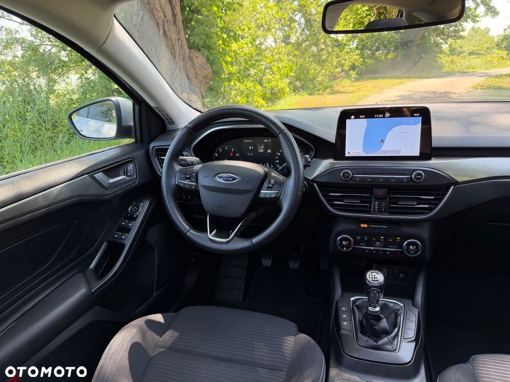 Ford Focus 1.0 EcoBoost STart-Stopp-System TITANIUM X - 16