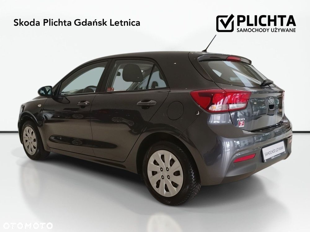 Kia Rio - 29