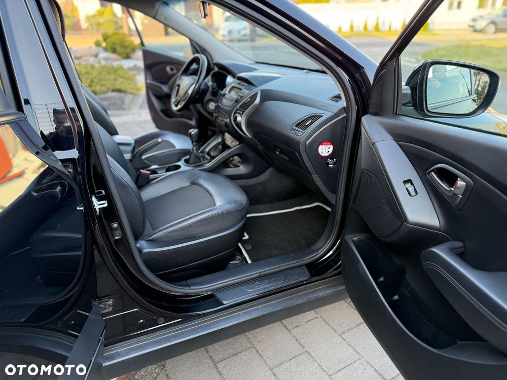 Hyundai ix35 1.6 2WD Fifa World Cup Edition - 26