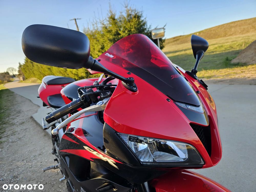 Honda CBR - 17