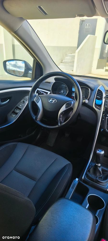 Hyundai i30 - 13