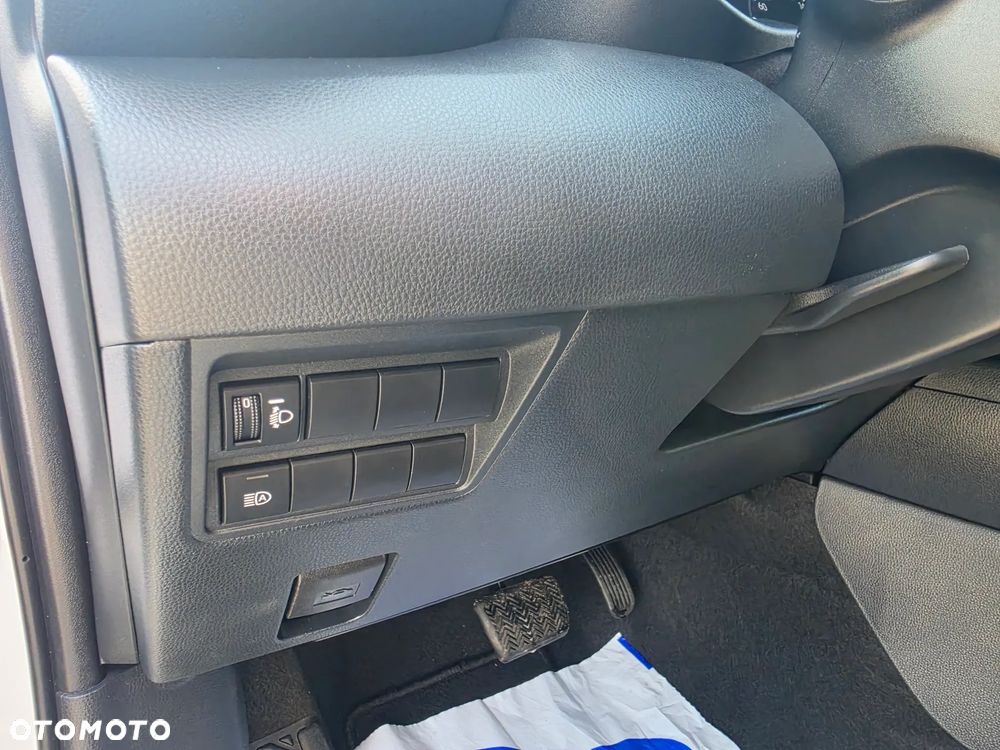 Toyota Yaris Hybrid 1.5 Premiere Edition - 30