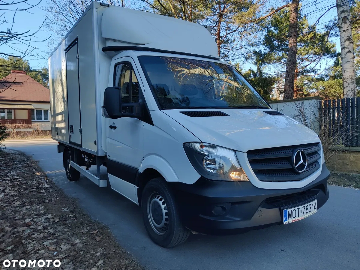 Mercedes-Benz Sprinter - 3