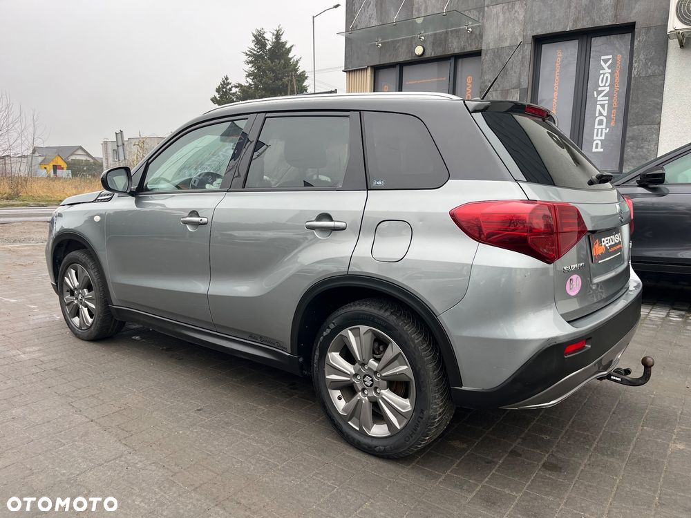 Suzuki Vitara 1.0 Boosterjet Allgrip Comfort - 4