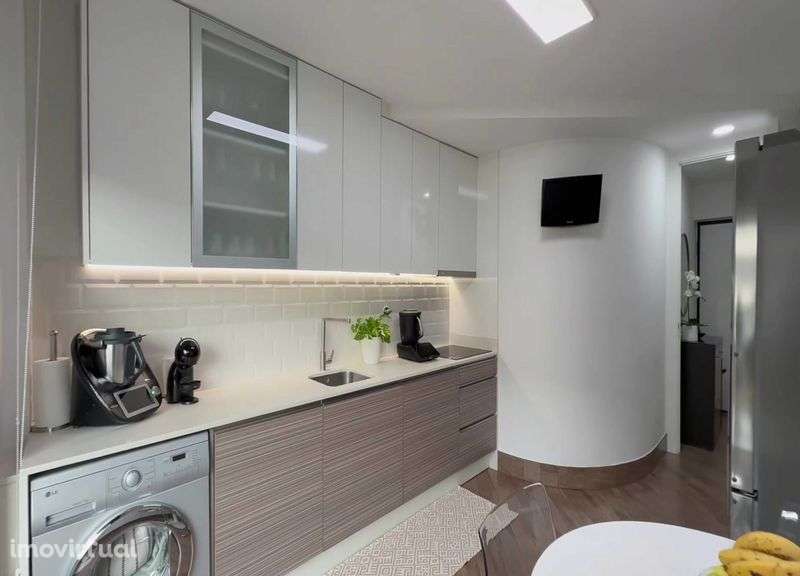 T2 Valongo - Lagueirões - Edifício Camaleão - Grande imagem: 3/12