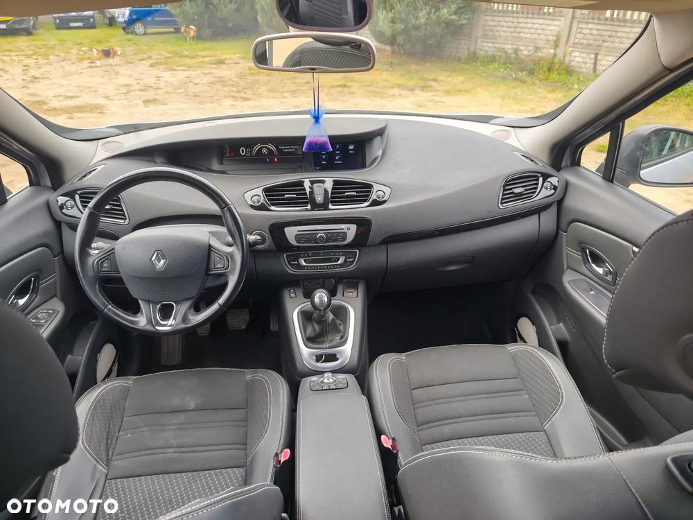 Renault Scenic ENERGY TCe 130 BOSE EDITION - 6