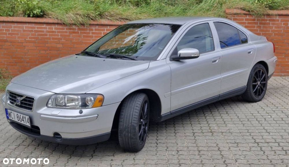 Volvo S60 2.4i Kinetic - 1