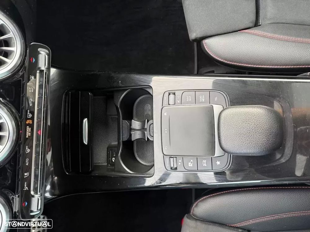 Mercedes-Benz CLA 250 e Shooting Brake AMG Line - 15