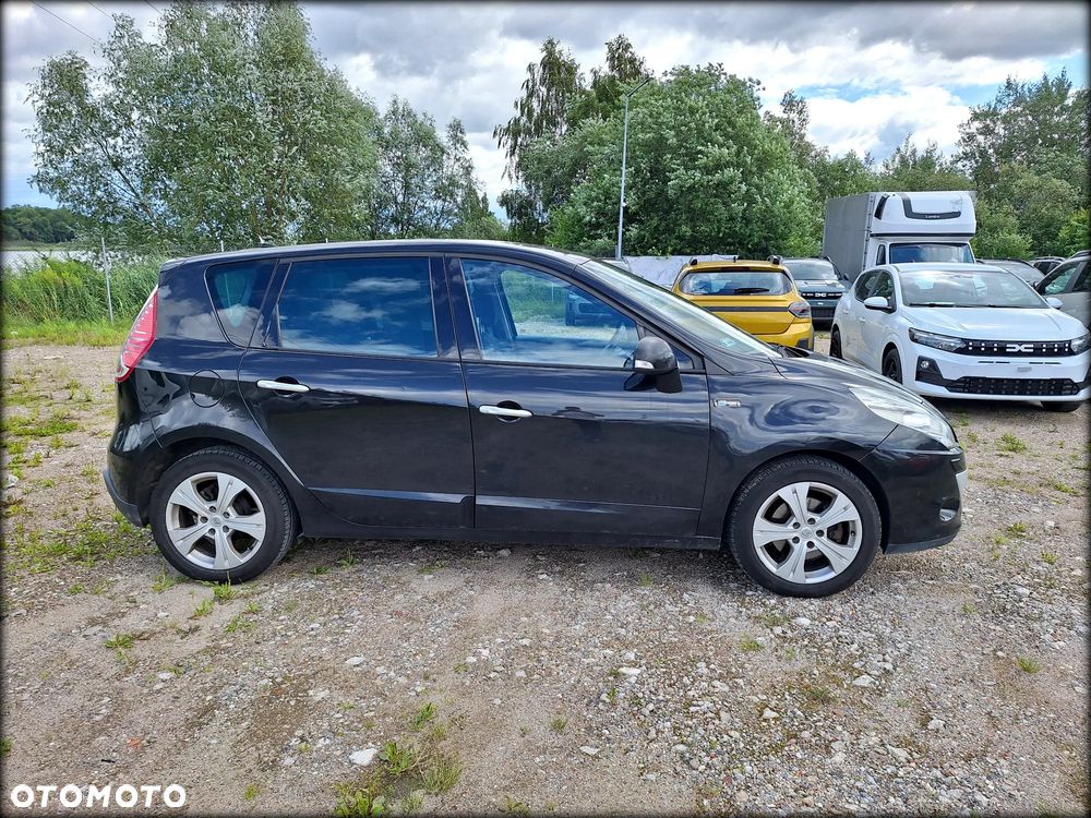 Renault Scenic 1.4 16V TCE Privilege - 4