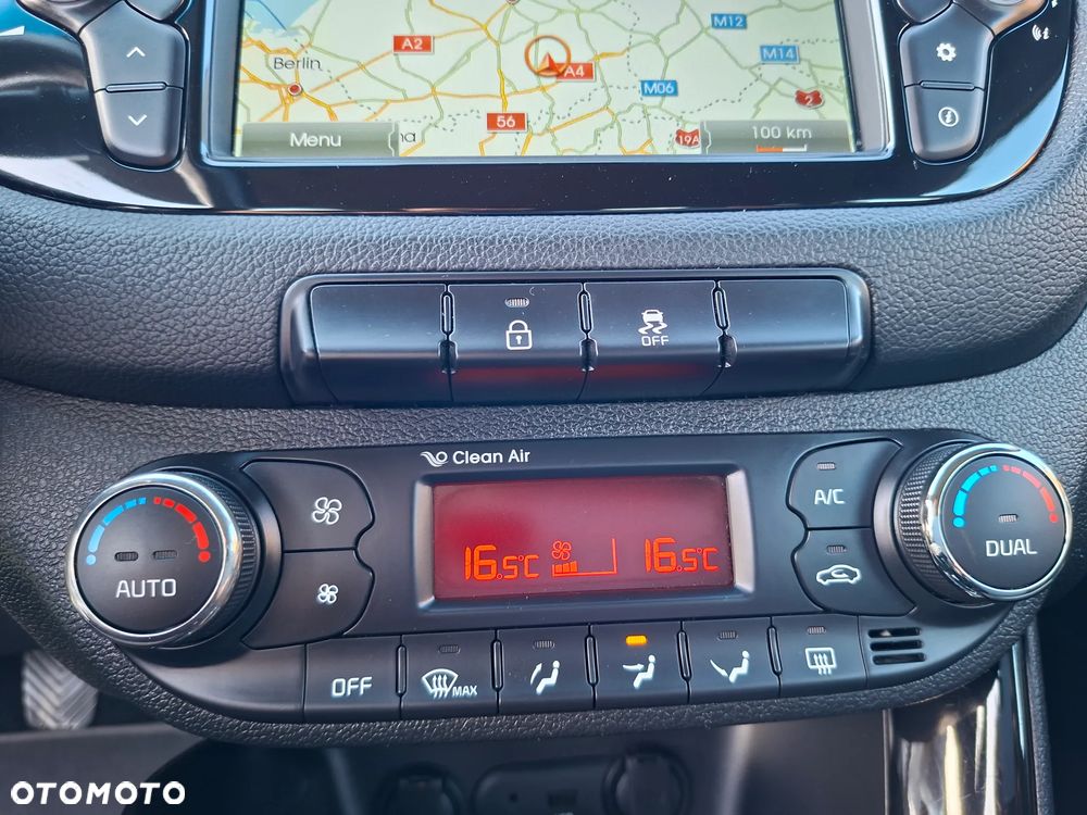 Kia Ceed 1.6 GDI XL - 18